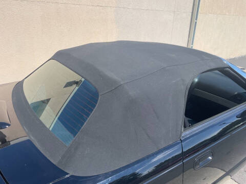 2005 Ford Thunderbird Deluxe