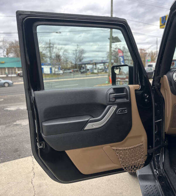 2016 Jeep Wrangler Unlimited Sahara