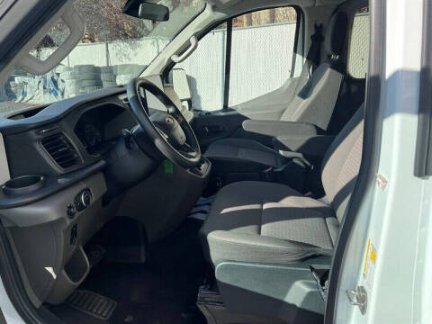 2023 Ford Transit 350 XLT