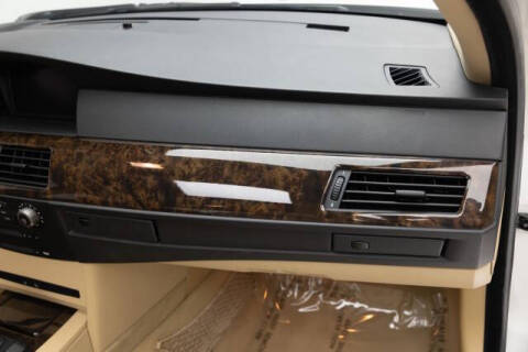 2004 BMW 5 Series 545i