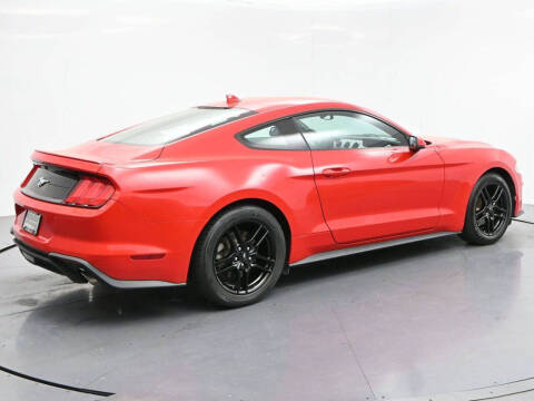 2020 Ford Mustang EcoBoost Premium