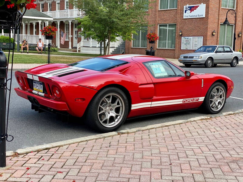 2005 Ford GT