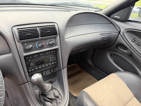 2003 Ford Mustang SVT Cobra