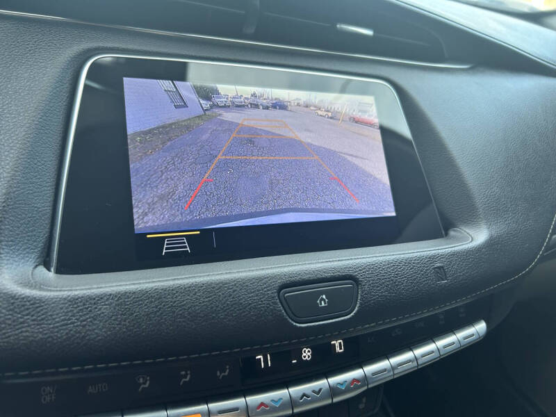 2019 Cadillac XT4 Luxury