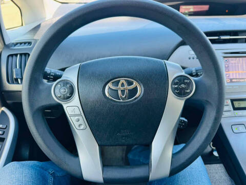 2012 Toyota Prius Three