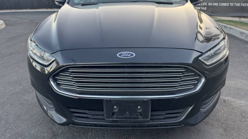 2014 Ford Fusion Hybrid SE