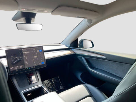 2024 Tesla Model Y Performance
