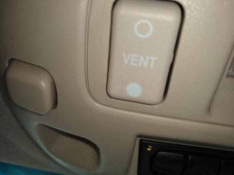 2005 Cadillac DeVille DHS