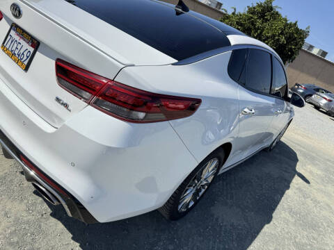 2017 Kia Optima SXL Turbo