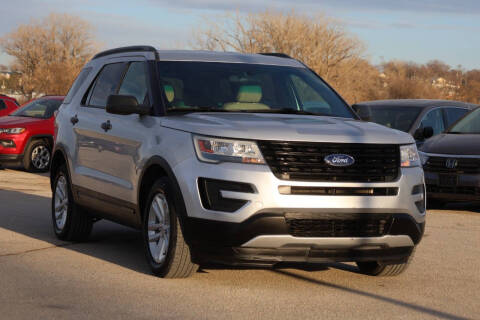 2016 Ford Explorer