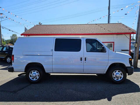 2013 Ford E-Series E-250
