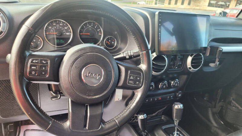 2016 Jeep Wrangler Unlimited Sahara