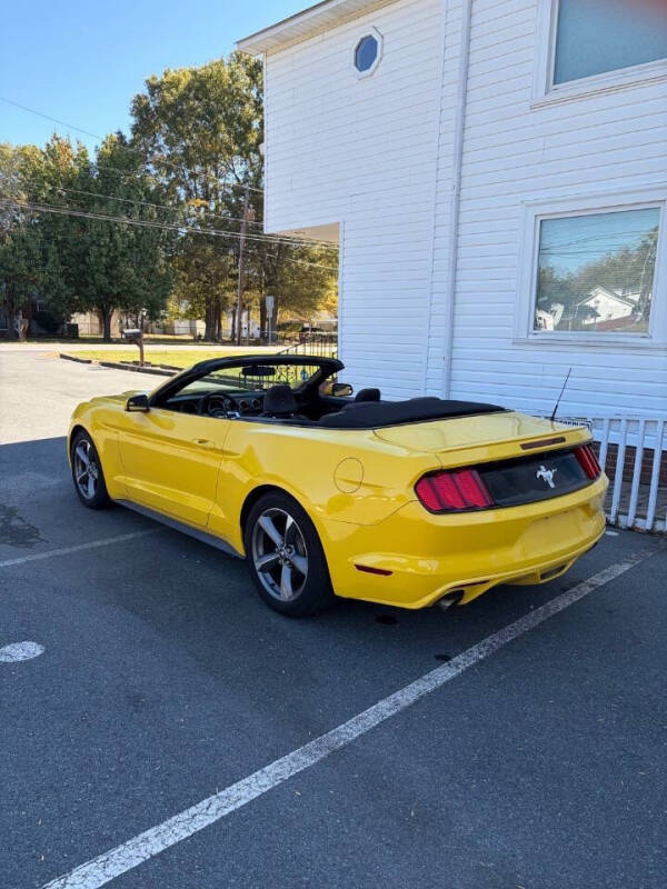 2015 Ford Mustang V6