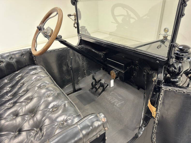 1917 Ford Model T