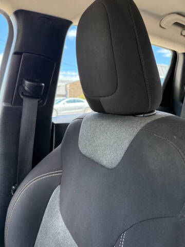 2015 Jeep Cherokee Sport