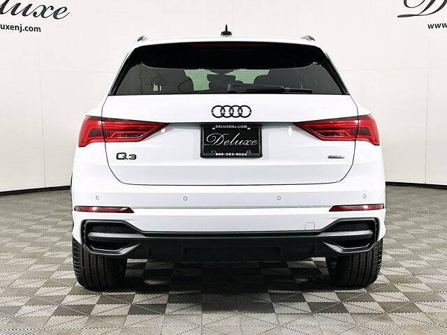 2024 Audi Q3 quattro S line Prem Plus 45 TFSI