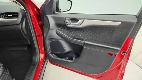 2020 Ford Escape Hybrid SE Sport