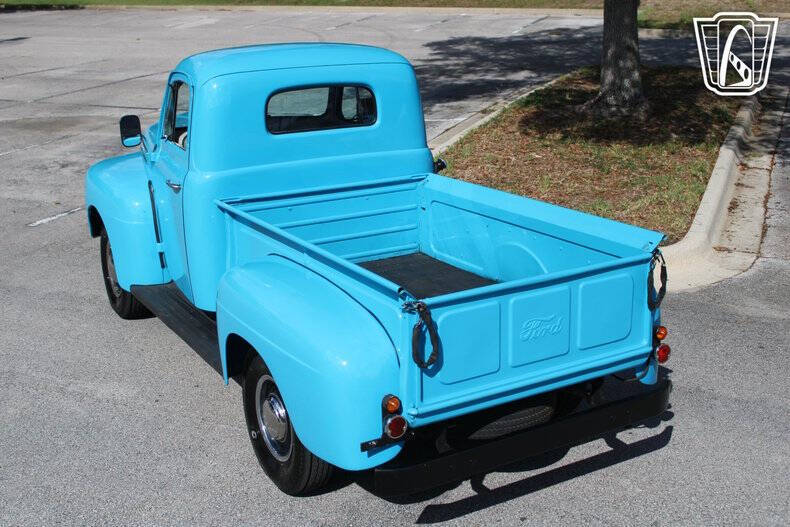 1948 Ford F-1