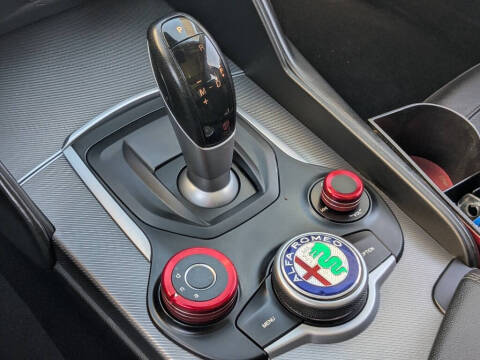 2018 Alfa Romeo Giulia Ti Sport