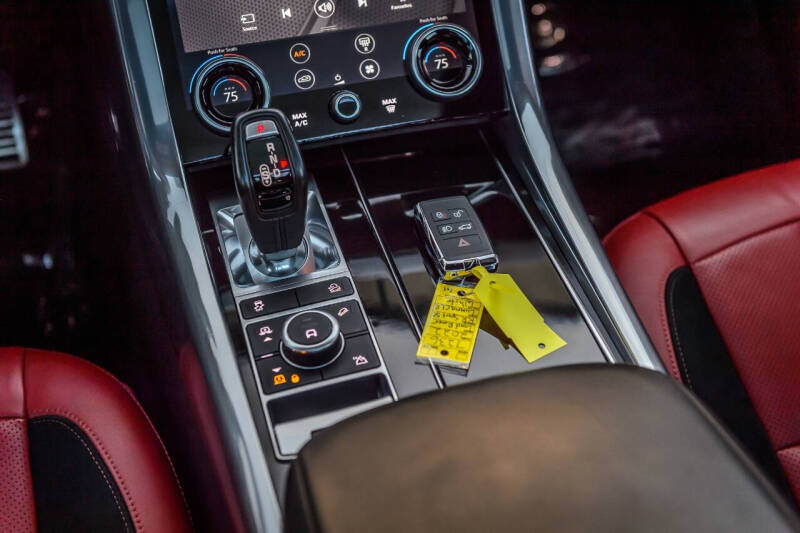 2022 Land Rover Range Rover Sport P525 HSE Dynamic