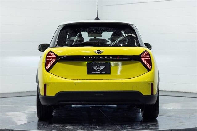 2026 MINI Hardtop 4 Door