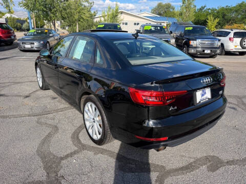 2017 Audi A4 2.0T quattro Premium