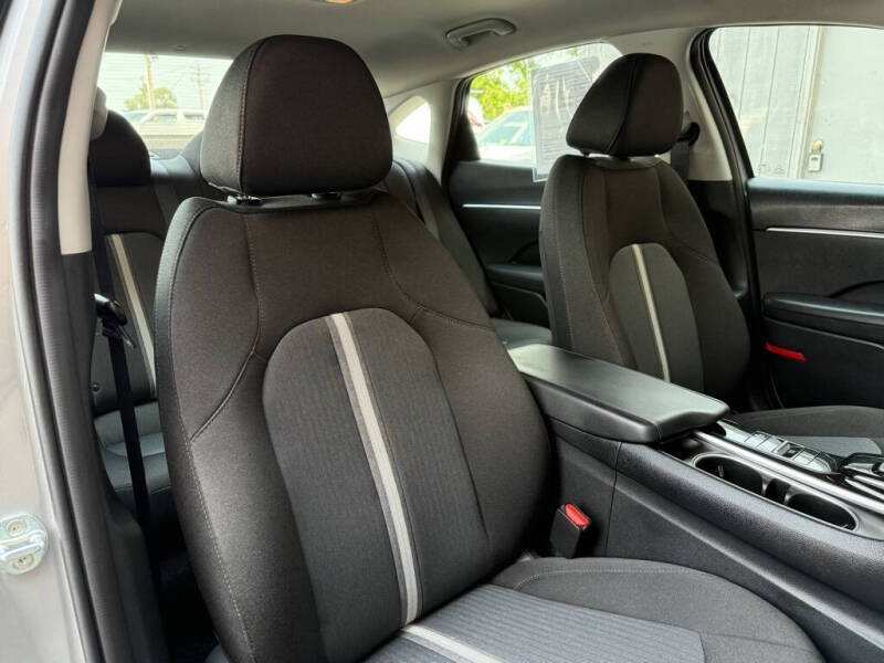 2020 Hyundai Sonata SE