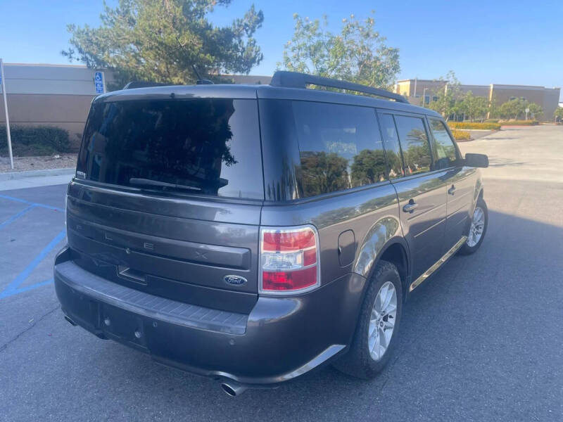 2017 Ford Flex SE