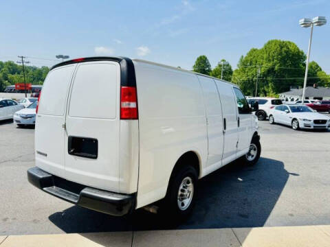 2020 Chevrolet Express 2500