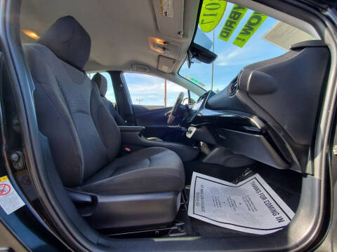 2017 Toyota Prius Two