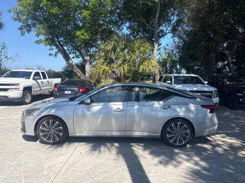 2023 Nissan Altima 2.5 SL