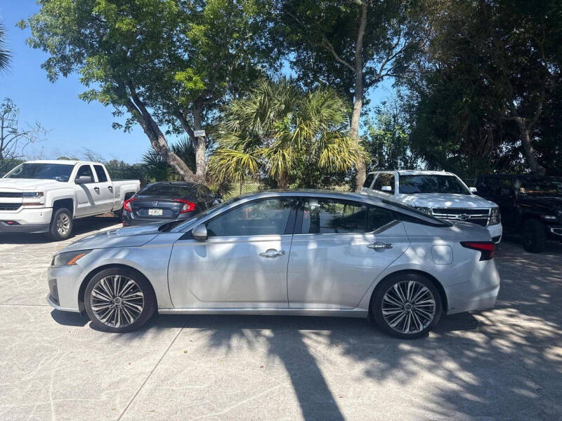 2023 Nissan Altima 2.5 SL