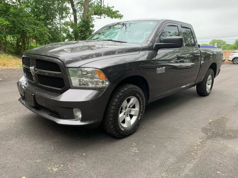 2018 RAM Ram 1500 Pickup Express photo 2