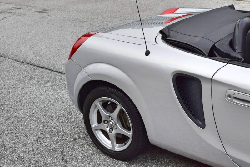 2001 Toyota MR2 Spyder
