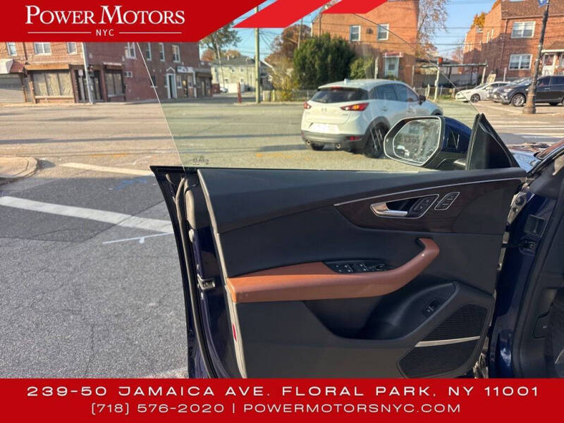 2021 Audi Q8 quattro Premium Plus 55 TFSI