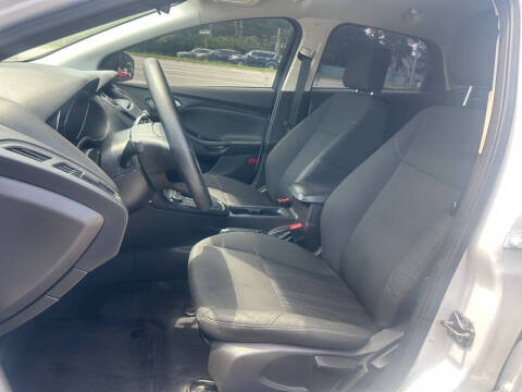 2016 Ford Focus SE