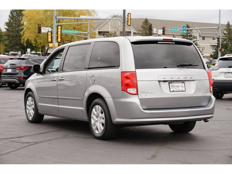 2017 Dodge Grand Caravan SE