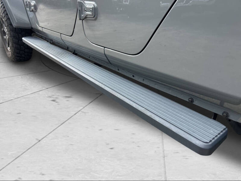 2023 Jeep Gladiator Willys