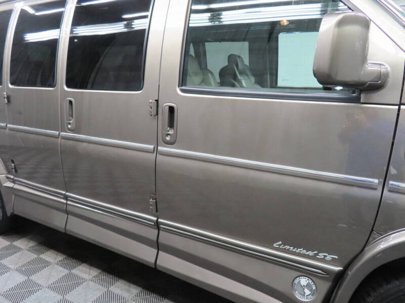 2021 GMC Savana 2500