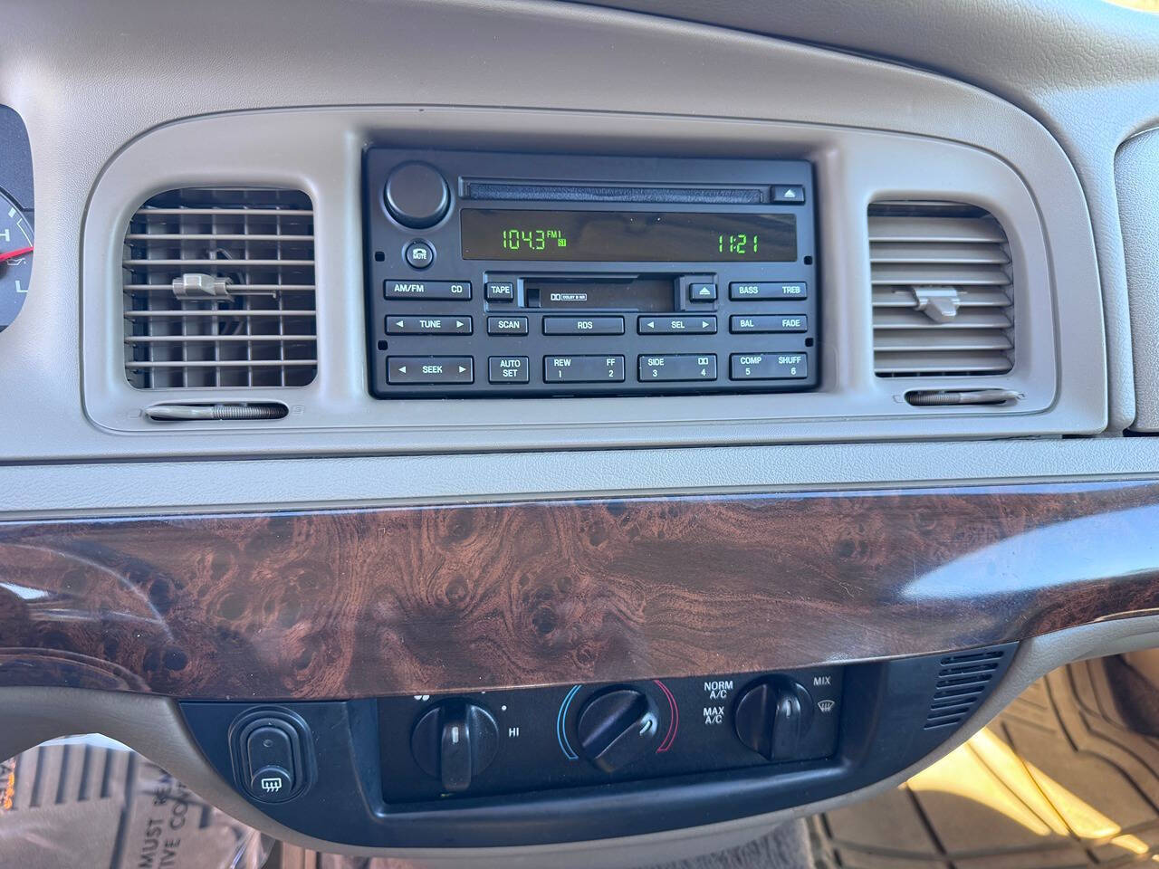 2005 Mercury Grand Marquis 7