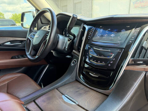2018 Cadillac Escalade ESV Premium Luxury