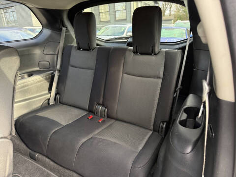 2018 Nissan Pathfinder S