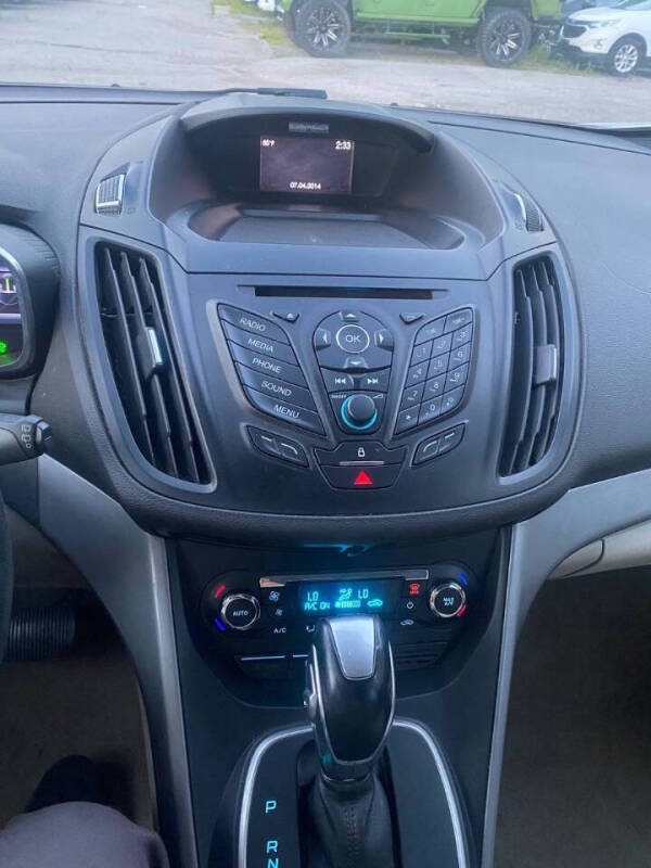2014 Ford C-MAX Hybrid SE