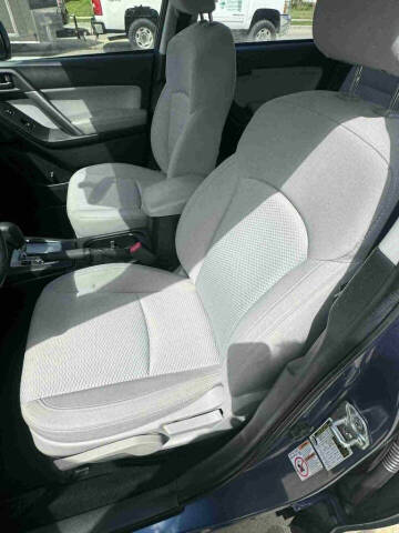 2016 Subaru Forester 2.5i