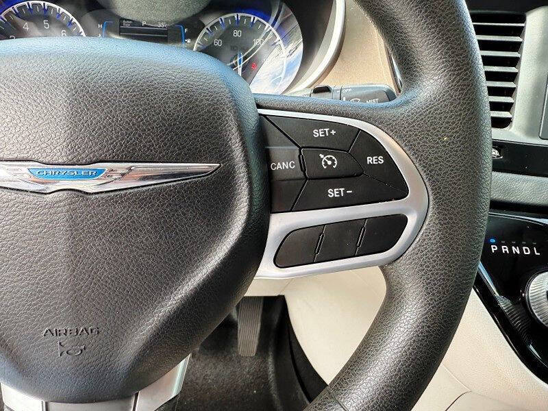 2017 Chrysler Pacifica Touring
