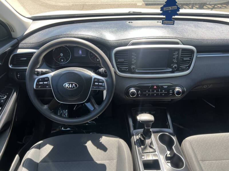 2020 Kia Sorento L