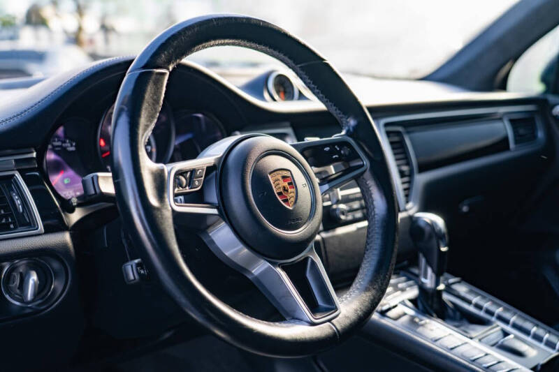 2018 Porsche Macan