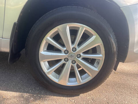 2010 Toyota Highlander Hybrid Limited