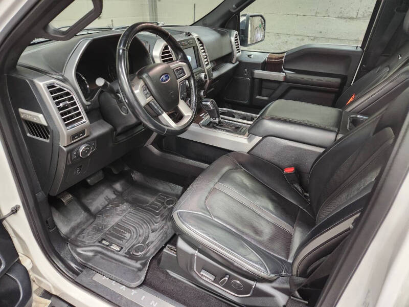 2017 Ford F-150 Platinum