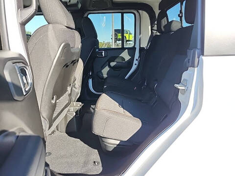 2024 Jeep Gladiator Mojave